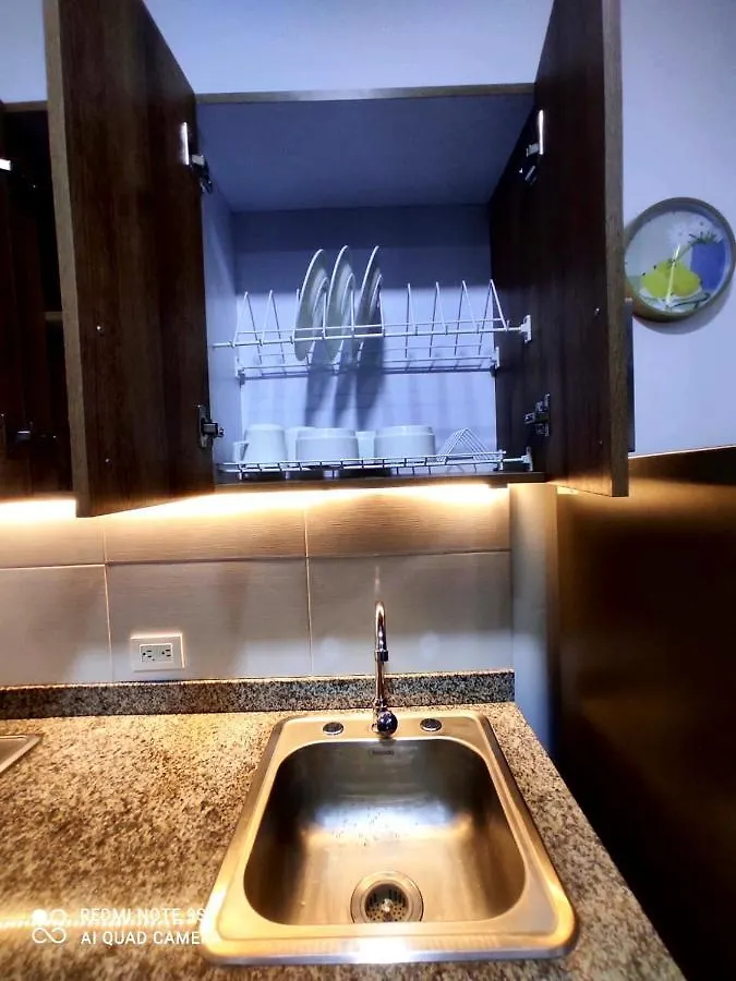 Loft Minimalista En Imbanaco, Con Agua Caliente Y Aa En Cali, Colombia Lejlighed