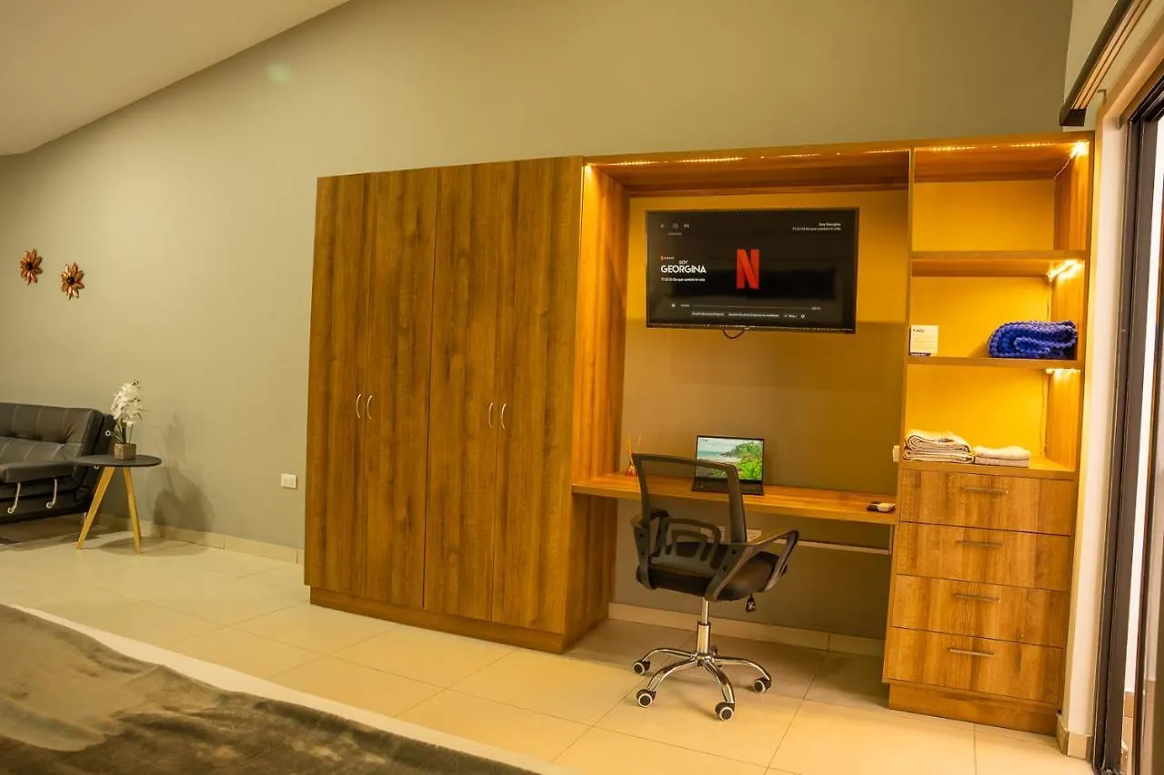 Loft Minimalista En Imbanaco, Con Agua Caliente Y Aa En Cali, Colombia Lejlighed 0*, Cali Colombia