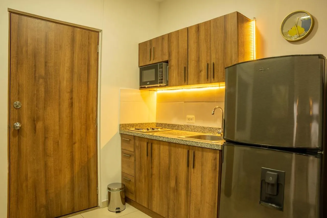 Loft Minimalista En Imbanaco, Con Agua Caliente Y Aa En Cali, Colombia Lejlighed